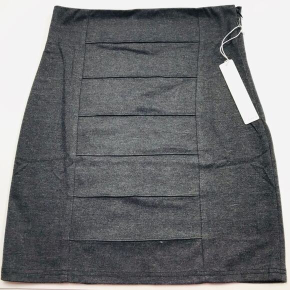 Line & Dot Dresses & Skirts - Line & Dot Stretch Pencil Mini Skirt Charcoal Gray Large